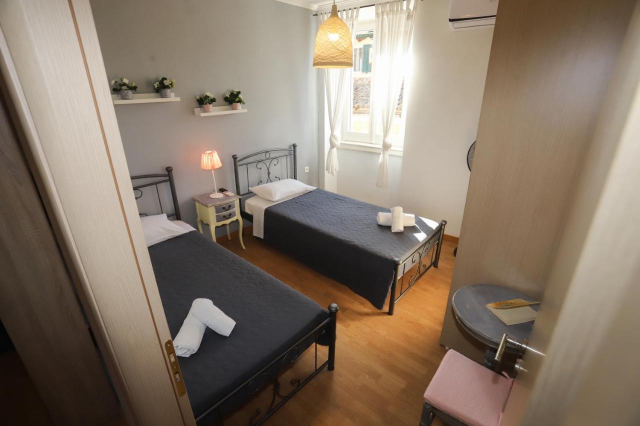 Isminis Apartment, Old Town Corfu Corfu  Luaran gambar