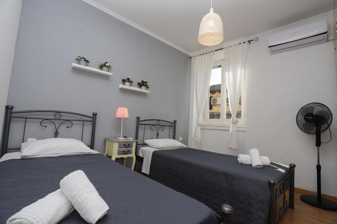 Isminis Apartment, Old Town Corfu Corfu  Luaran gambar
